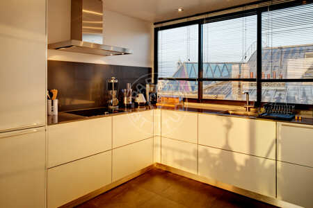 Cocina Dúplex amueblado - 153.87m²  - 3 dormitorios - Arts et Métiers - París